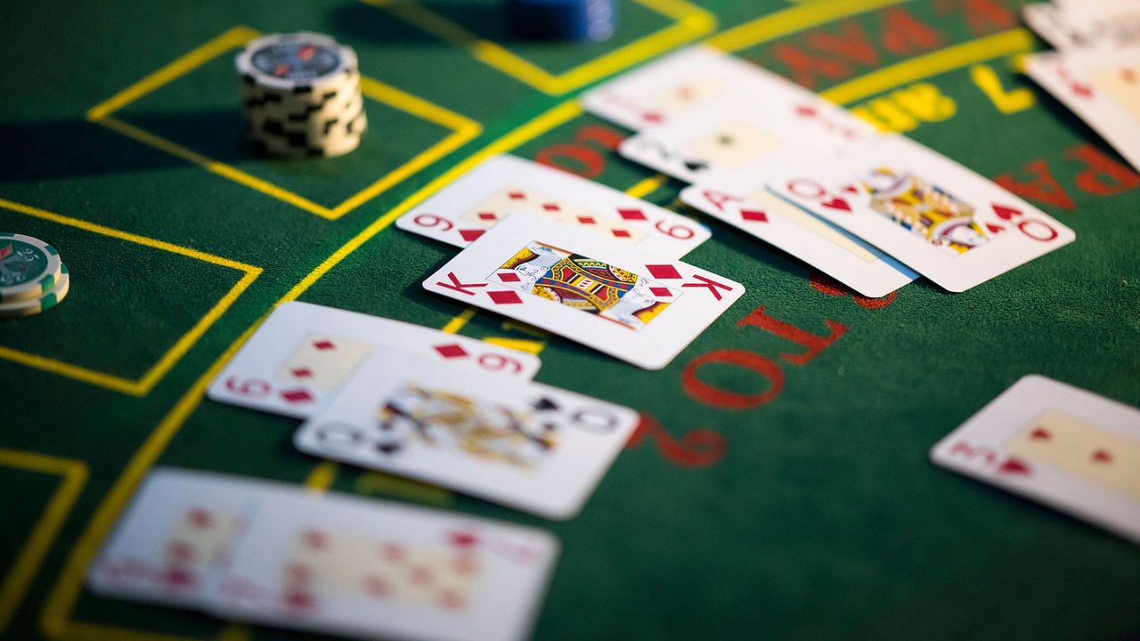 Gambling Myths vs. Reality